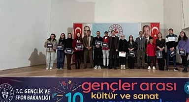 Gençler arası sanat yarışması finalleri yapıldı
