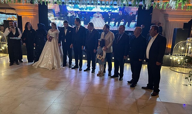 İş dünyasının isimleri, Morkoç ve Geçe'nin düğününde buluştu