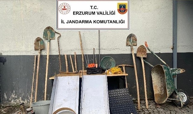 Jandarmadan kaçak kazı operasyonu
