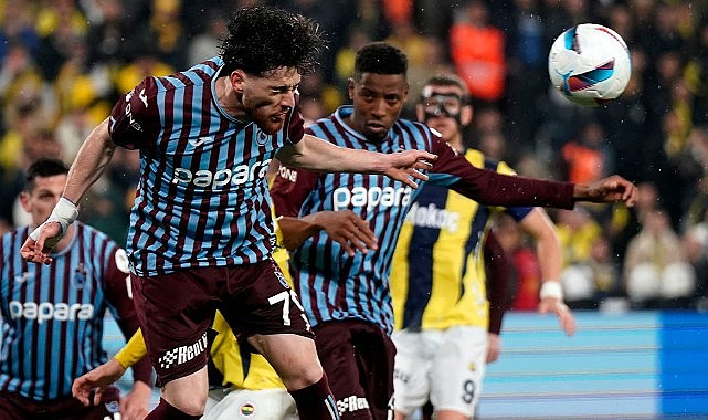 Kadıköy'de Fenerbahçe fırtınası!