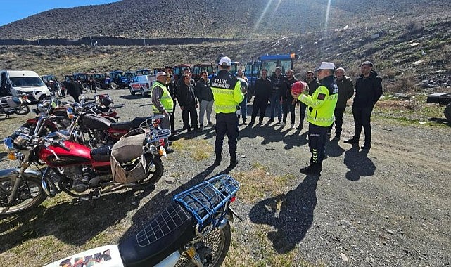 Kağızman’da motosiklet sürücüleri bilgilendirildi