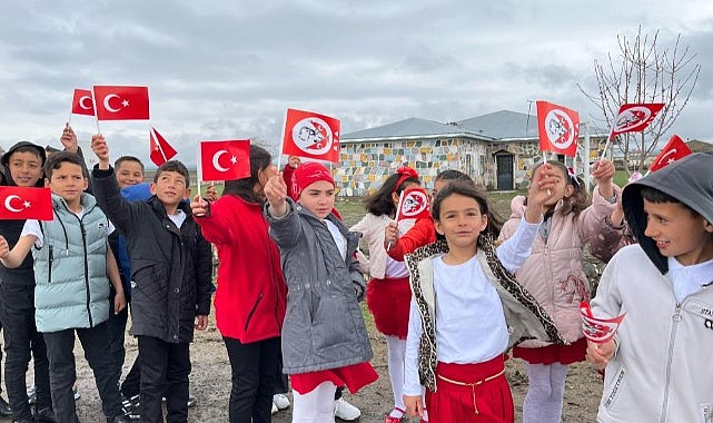 Kars’ta köy okulunda 23 Nisan coşkusu