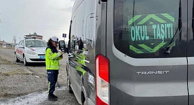 Öğrenci taşımacılığına Jandarma merceği