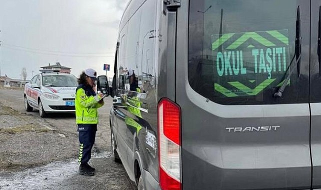 Öğrenci taşımacılığına Jandarma merceği