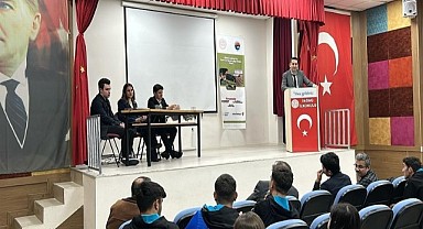 Öğrenciler, ziraatçıları can kulağıyla dinledi