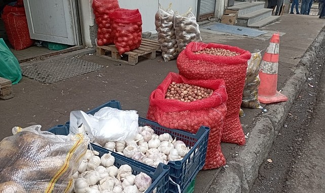 Soğanın kilosu artınca vatandaş tohumluk soğanlara yöneldi