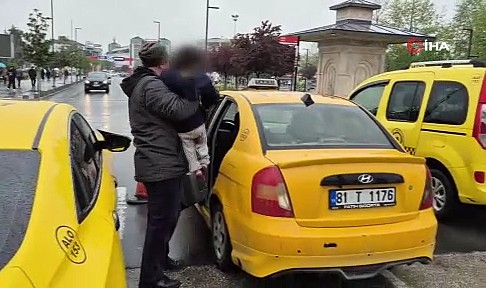 Taksicilerden insanlık ölmemiş dedirten hareket