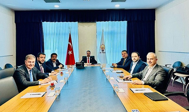 Vekil Koç, Genel Merkezin gözüne girdi