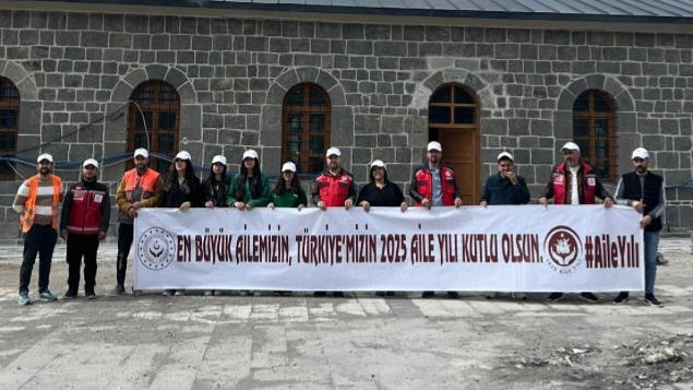 İnşaat emekçileriyle Aile Yılı buluşması