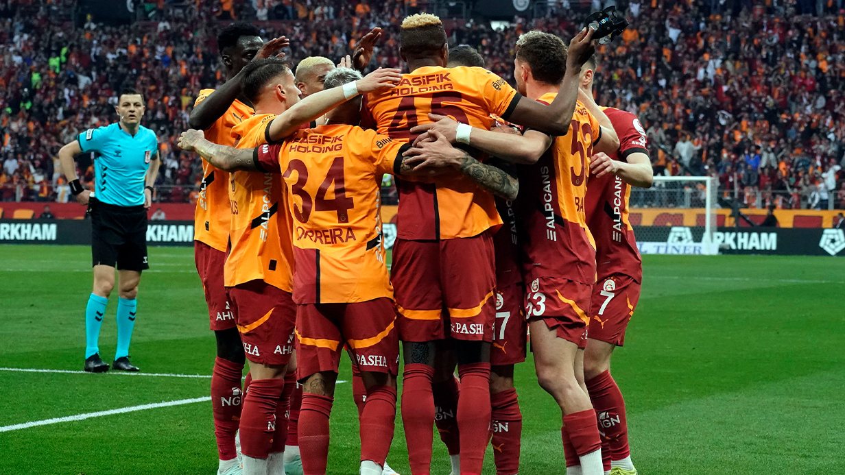 Osimhen'in gecesi! Galatasaray, Sivasspor'u farklı geçti