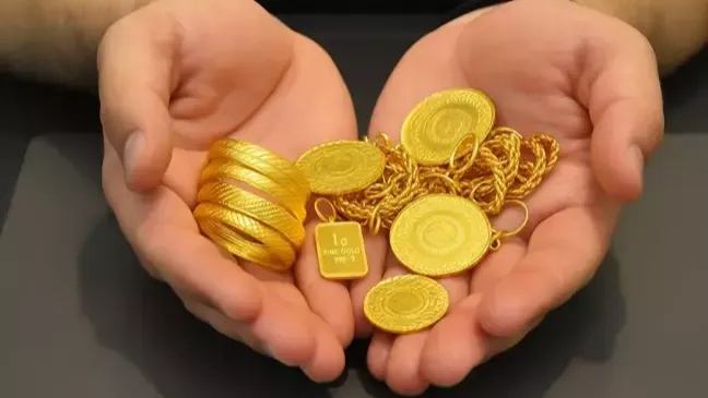 Altın yeni haftaya hareketli başladı
