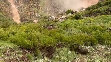 Kars'ta sağanak sele neden oldu, Akyaka Kanyonu'nda şelaleler oluştu