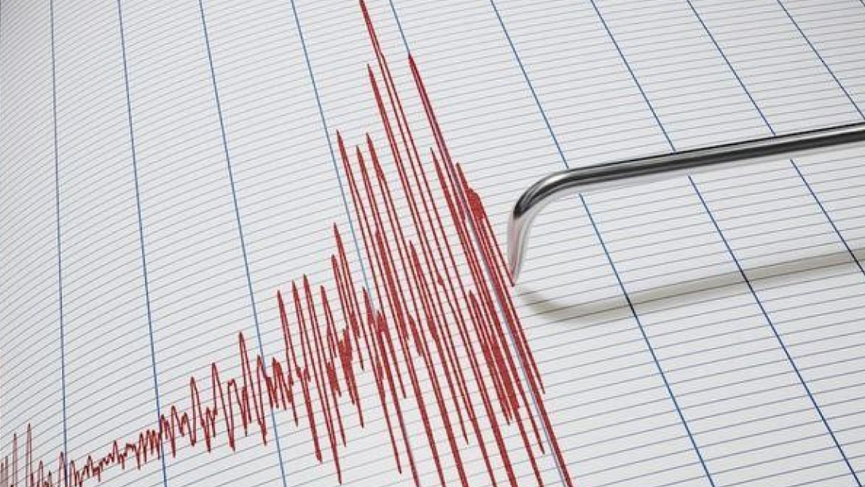 İstanbul'da 3.8 büyüklüğünde deprem!
