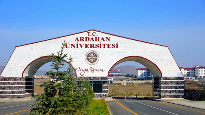 Ardahan Üniversitesinde "Görev yapmadan maaş aldı” İddiası