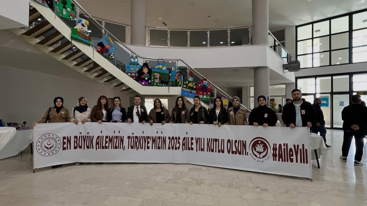 “Güçlü Aile, Bağımsız Toplum” Paneli ile aile yılı farkındalığı artırıldı