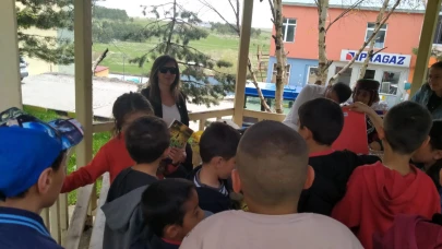Bir çocuğun gülümsemesi için yola çıktılar