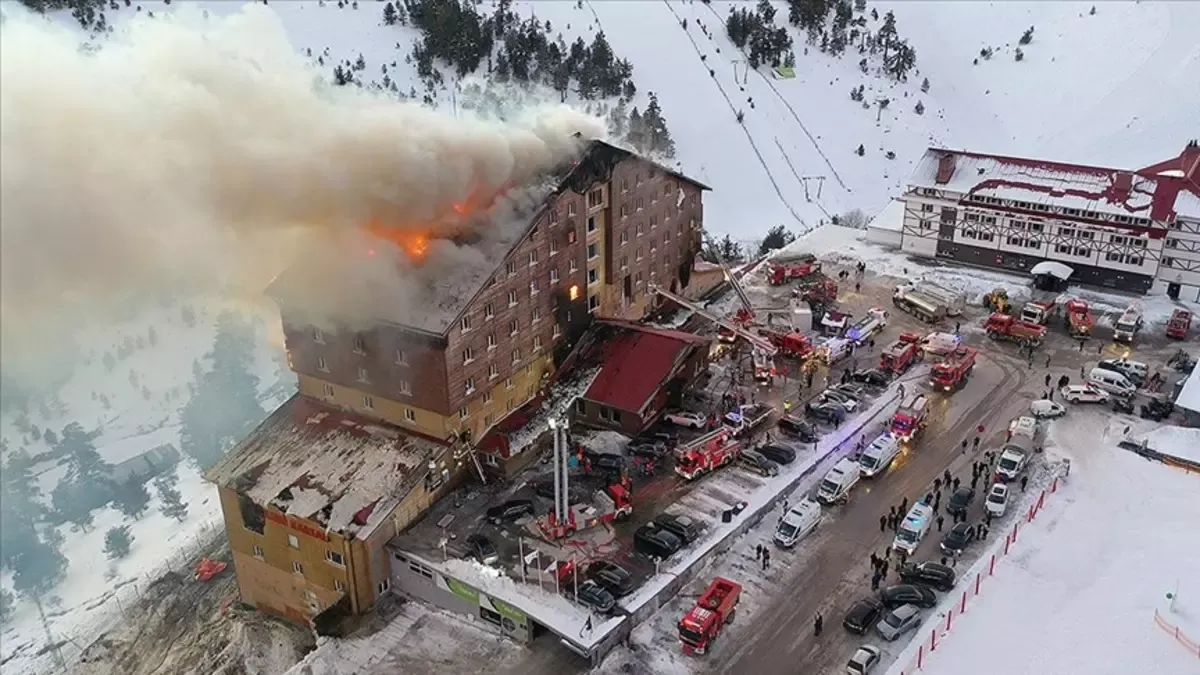 Kartalkaya’daki yangın faciasında kahreden detay: 20 kişi yanarak, 54 kişi boğularak ve 4 kişi camdan atlayarak hayatını kaybetti