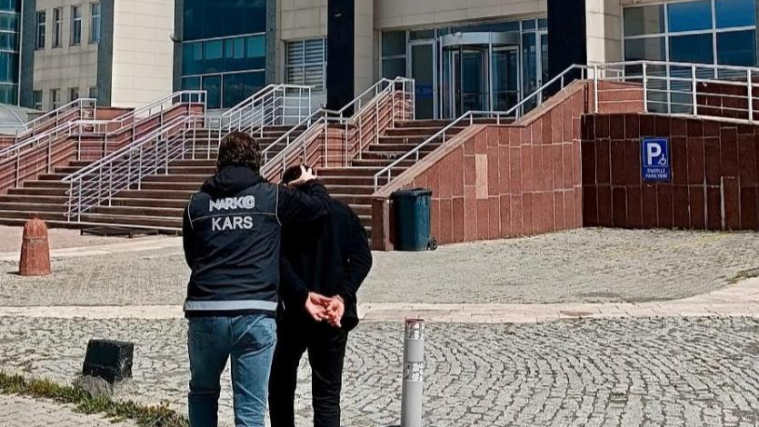 Kars’ta ‘torbacı’ operasyonu