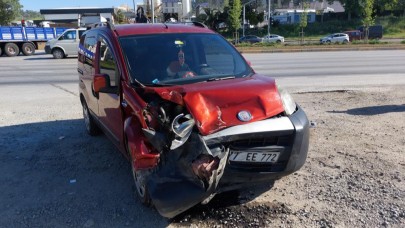 Ardahan'a cenaze için yola çıktılar, Samsun’da kazaya karıştılar