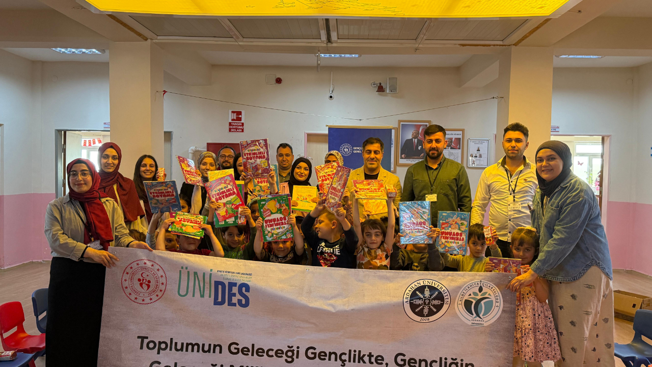 Bilge İlahiyatçılar Kulübü, gençlerle değerleri paylaştı