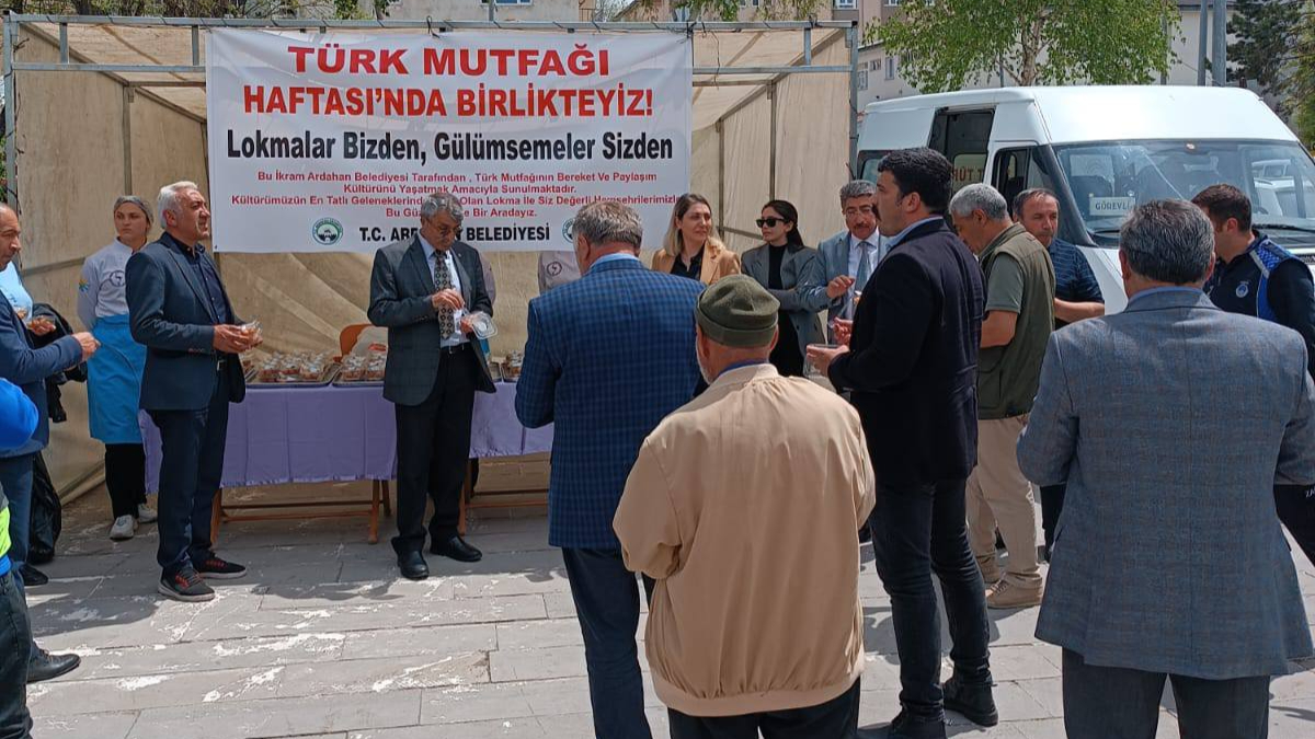 Ballı lokma etkinliği vatandaştan tam not aldı