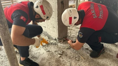 Şanlıurfa’da akıl almaz olay: Kalıbın içerisine giren kedinin üzerine beton döküldü