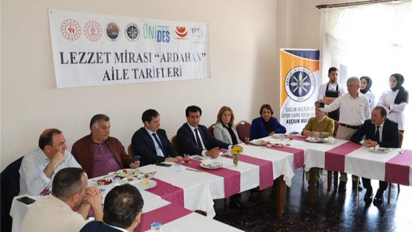 ARÜ’de yöresel kahvaltılıklar tanıtıldı