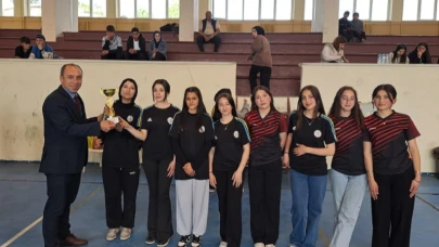 Posof’ta voleybol turnuvası düzenlendi