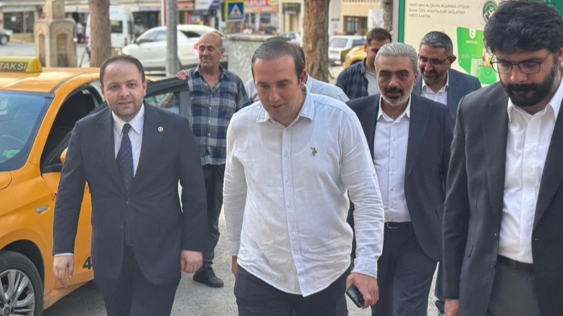 Vekil Koç, “Hepimiz Ak Parti’nin Neferleriyiz”