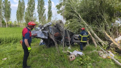 Iğdır'da trafik kazası: Azerbaycan plakalı araç takla attı, 1'i ölü 4 yaralı