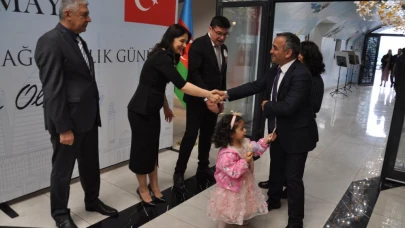 Kars'ta Azerbaycan Bağımsızlık Günü etkinliği