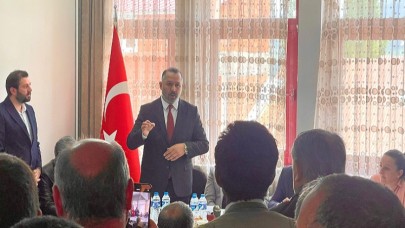 AK Parti Posof'ta darmadağınık!