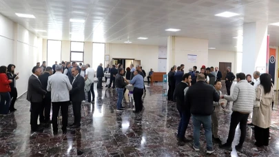 Tarım Müdürlüğü Vali Çiçek’i çok kızdırdı: ‘Verimli Toprak Eğitimi’ne çiftçiler neden çağrılmadı?