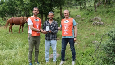Bingöllü çobandan yürek ısıtan davranış