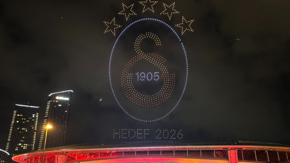 Galatasaray şampiyonluğu taraftarı önünde kutladı