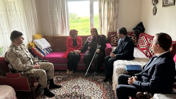 Kaymakam Elif Meram'dan yürek ısıtan ziyaret