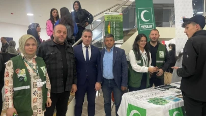 Yeşilay, Ardahan Üniversitesi’nde farkındalık standı açtı