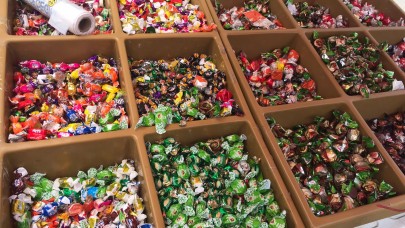 Bayram şekerinin tadı kaçtı: Fiyatlar el yakıyor