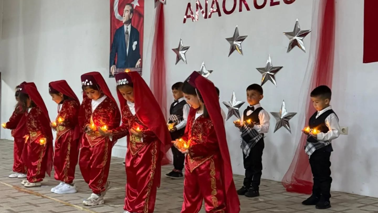 Çıldır Anaokulu’ndan yıl sonu coşkusu