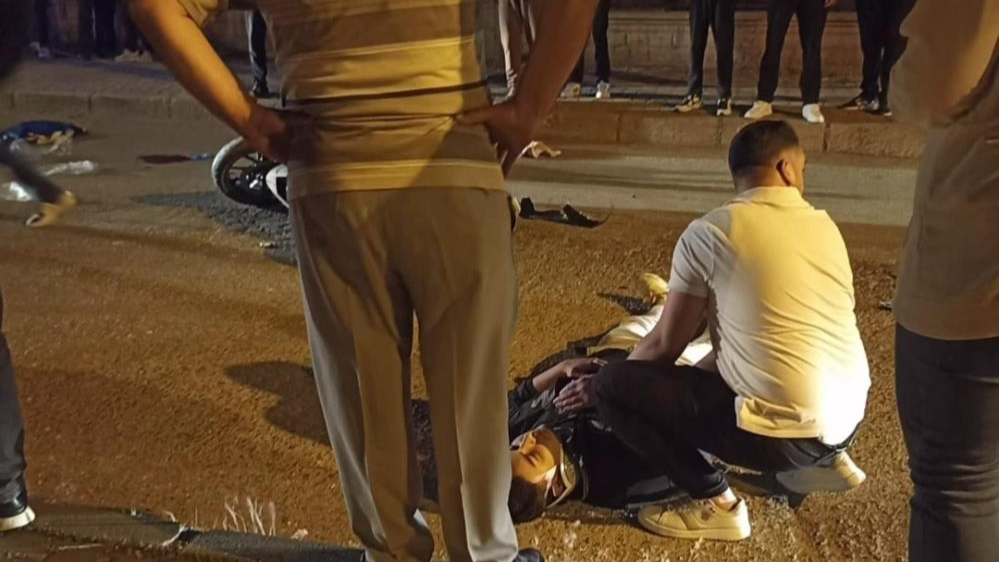 Erciş'te iki motosiklet kafa kafaya çarpıştı: 3 yaralı