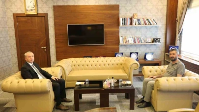 AK Parti Ağrı İl Başkanı Yıldız’dan Milli Eğitim Müdürü Kökrek’e ziyaret