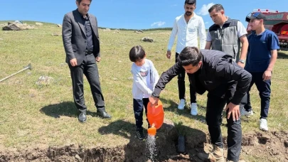 Sarıkamış’ta fidanlar toprakla buluştu