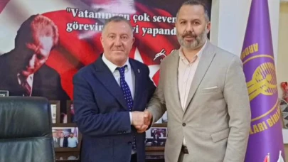 Başkan Aydın'dan Esnaf Odası'na ziyaret