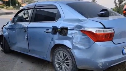 Yüksekova’da otomobil ile kamyon çarpıştı: 5 yaralı