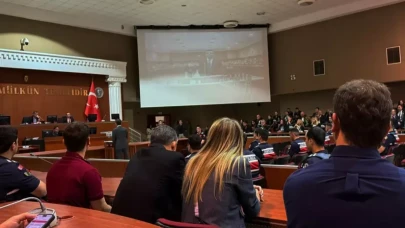 Ekrem İmamoğlu hakim karşısında! 2 ay sonra ilk kez görüntülendi
