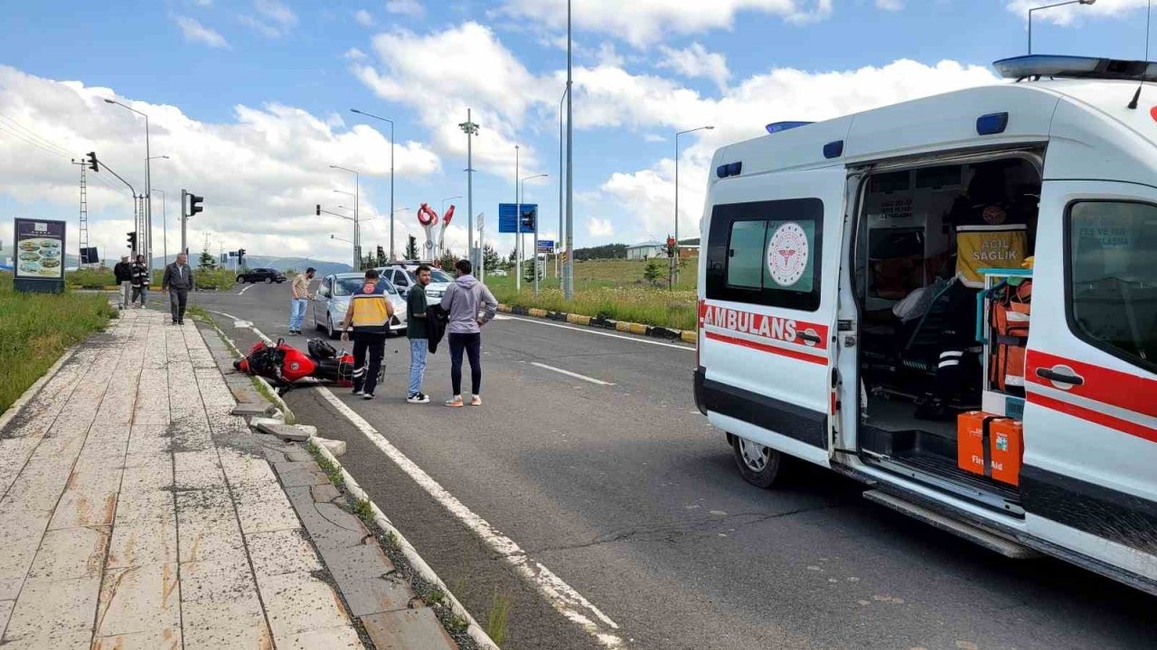 Sarıkamış’ta trafik kazası: 1 yaralı