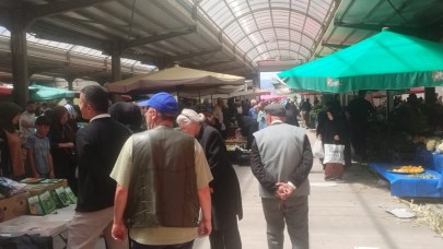 Gurbetçiler geldi, pazar canlandı