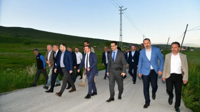 Beton yol çalışması yerinde incelendi