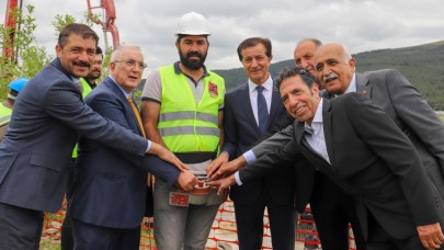 ARÜ’de yeni kütüphane binasının temeli atıldı