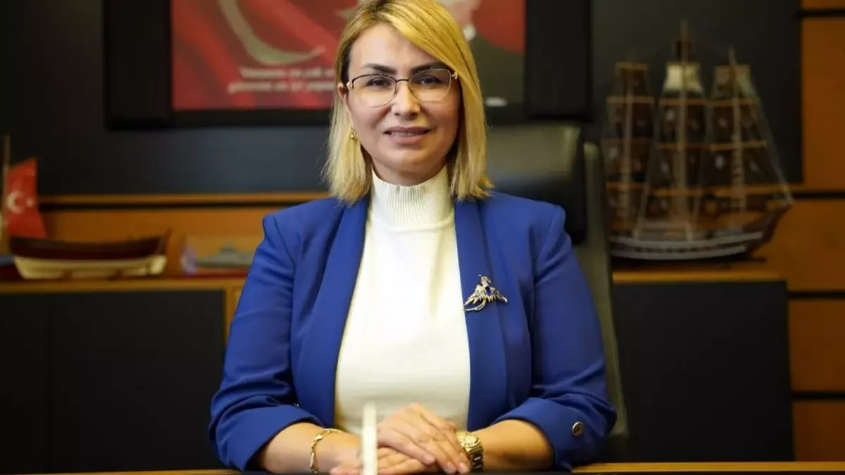AK Parti'ye geçeceği iddia edilen CHP'li belediye başkanı için ihraç talebi